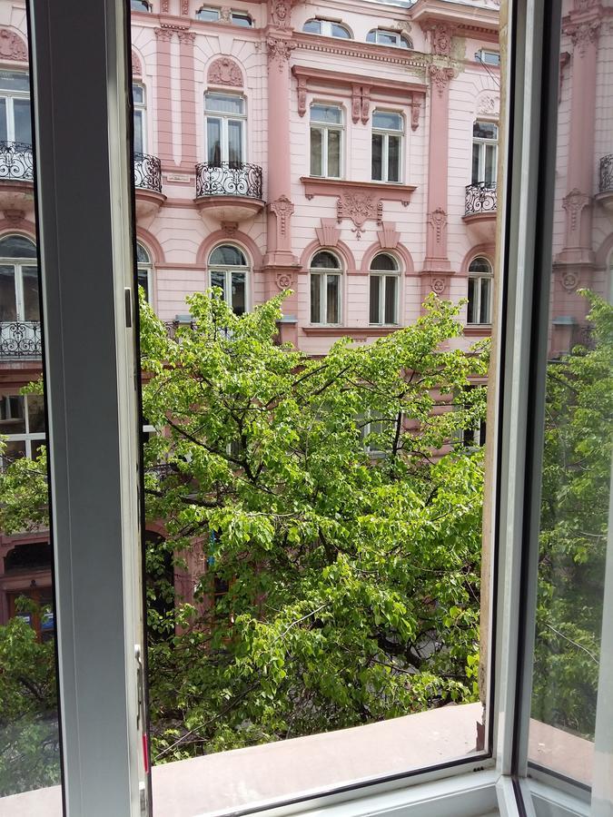Отель Old Львов Экстерьер фото